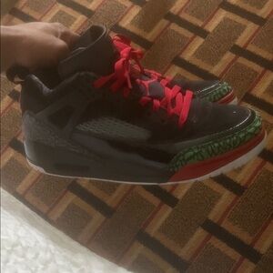 Jordan Sneakers Black Red Green